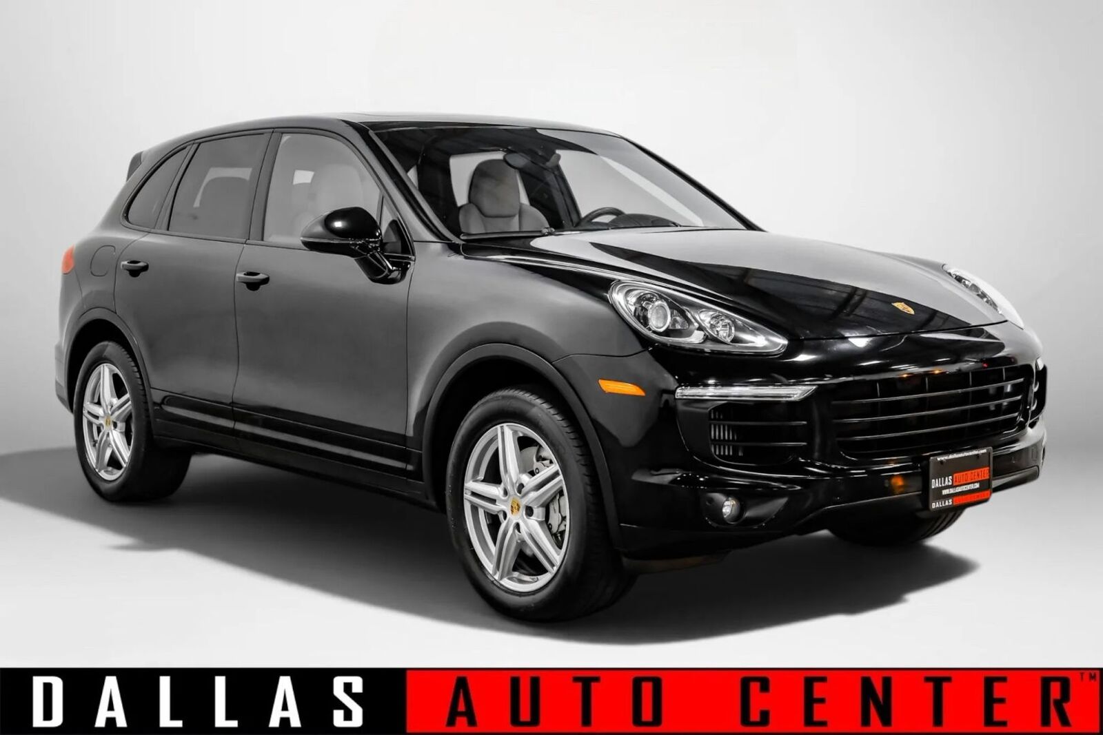 2017 PORSCHE Cayenne