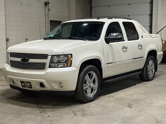 2013 CHEVROLET Avalanche