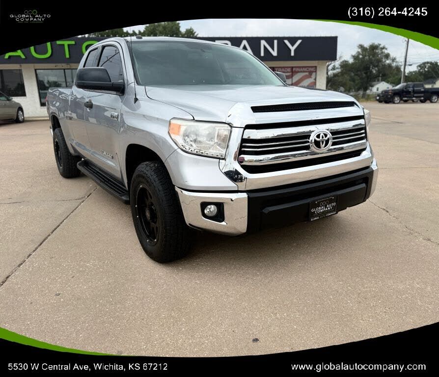 2017 TOYOTA Tundra