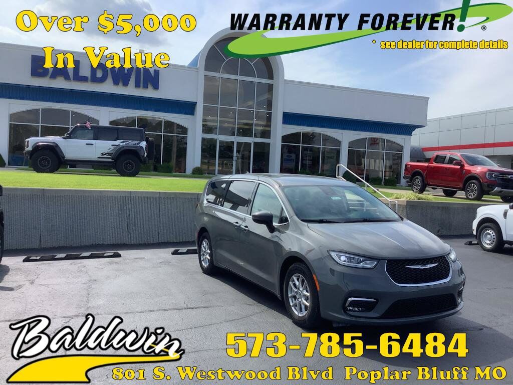 2023 CHRYSLER Pacifica