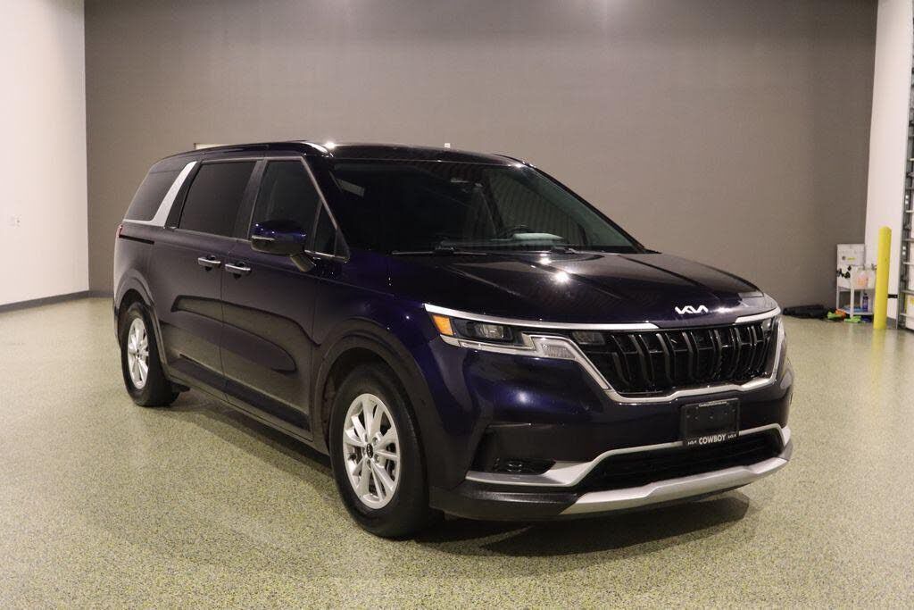 2024 KIA Carnival