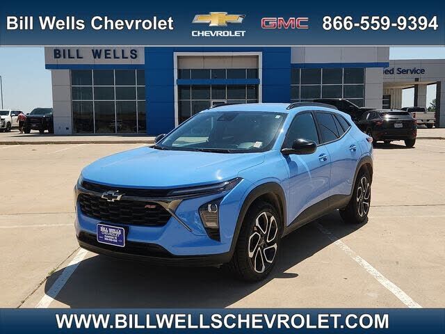 2024 CHEVROLET Trax