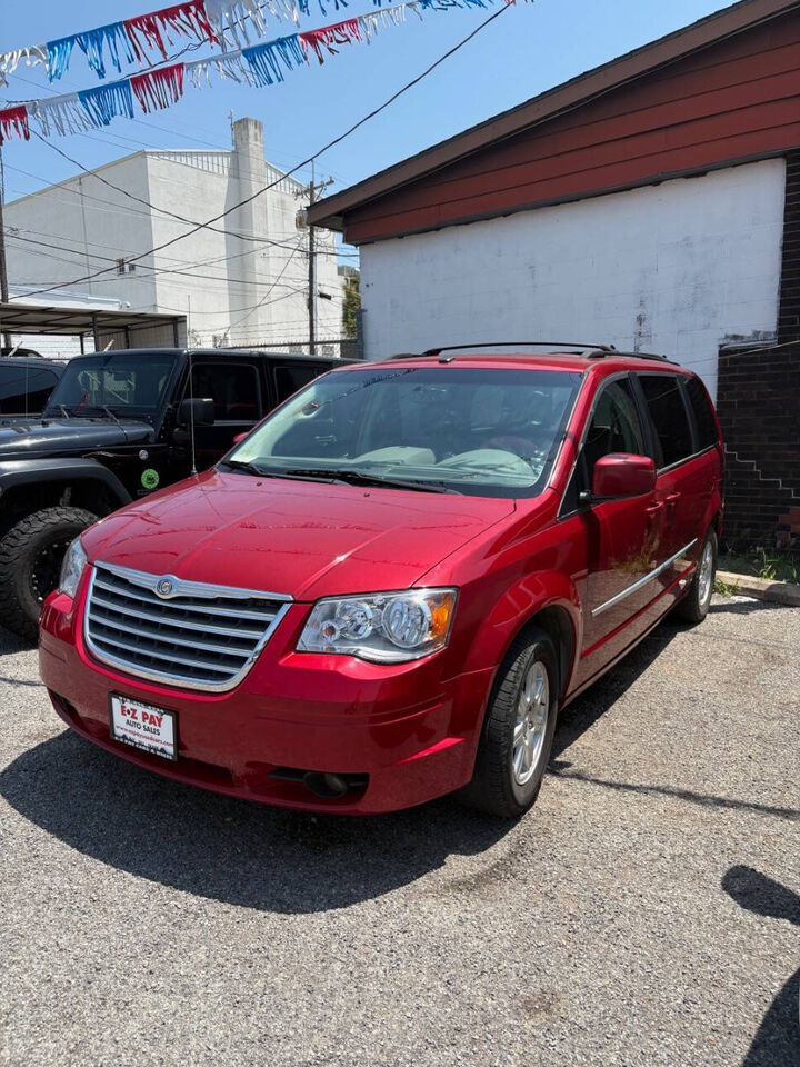 2010 CHRYSLER Town and Country