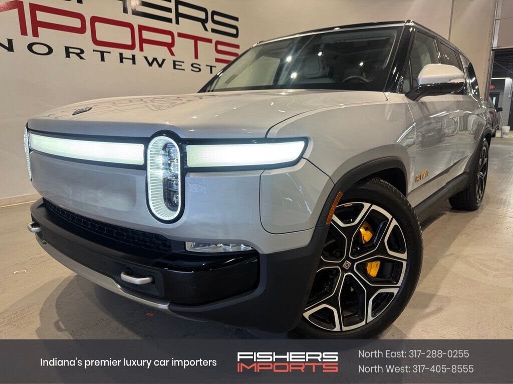 2024 RIVIAN R1S