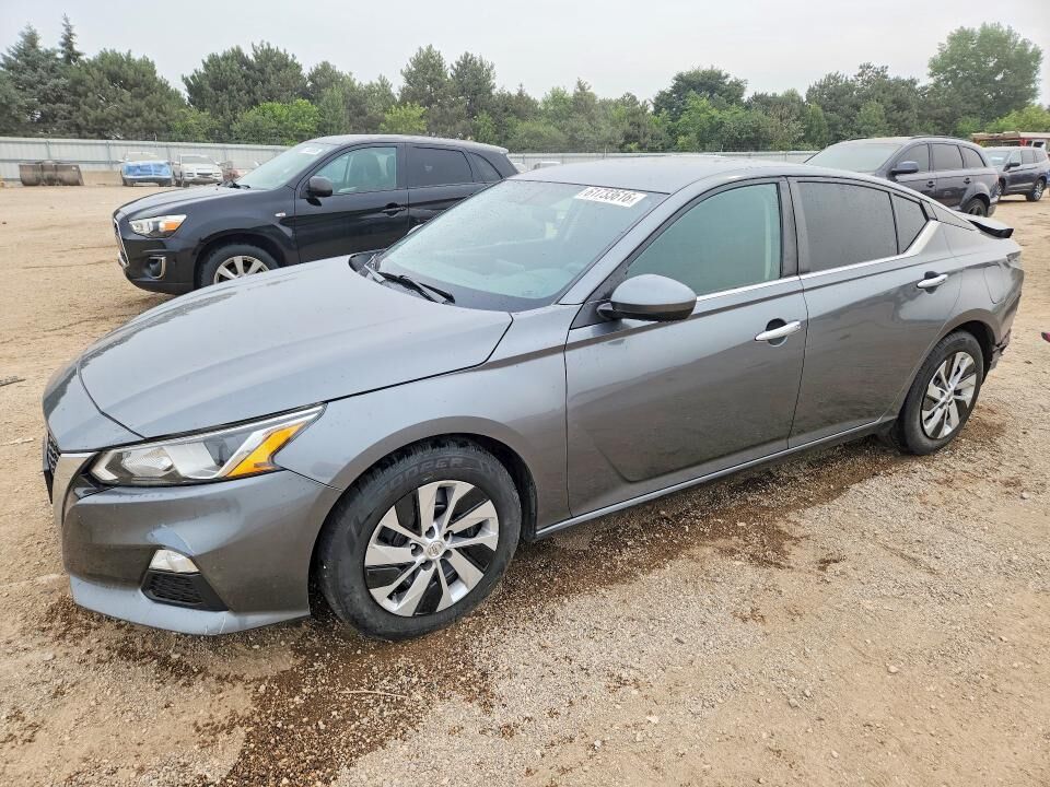 2020 NISSAN Altima