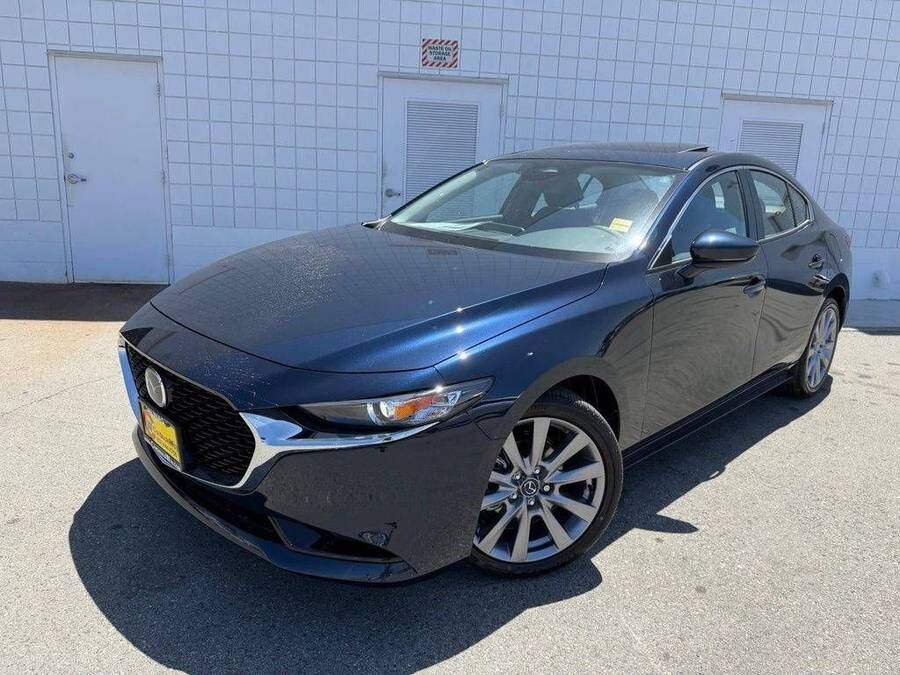 2026 MAZDA Mazda3