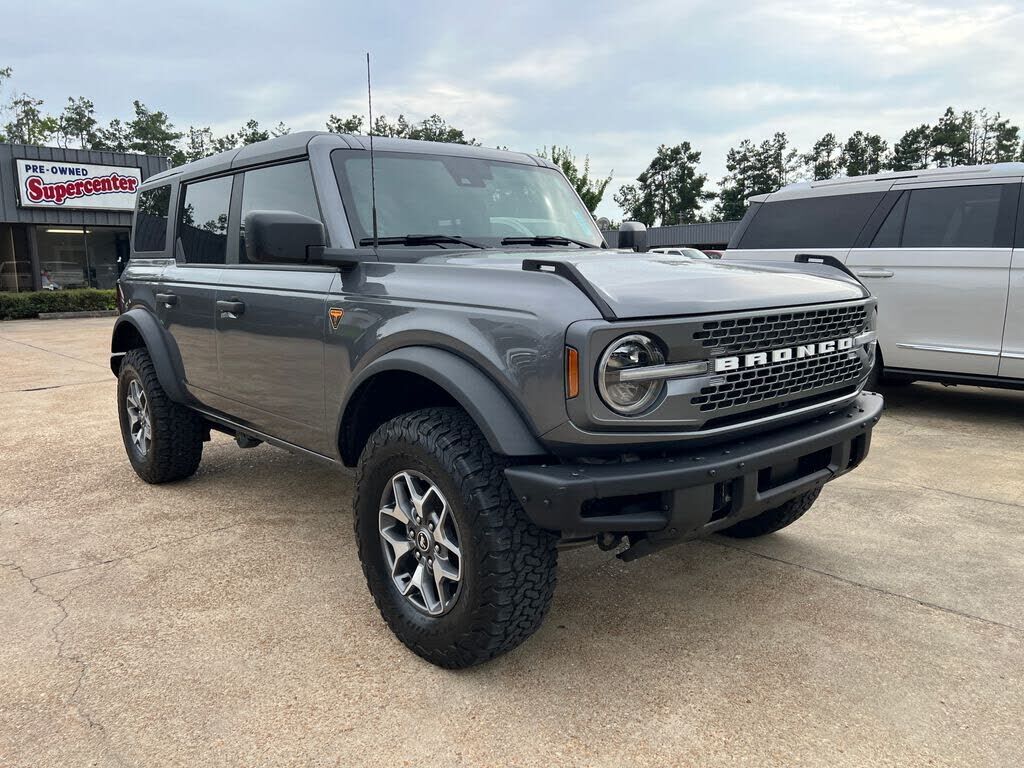 2024 FORD Bronco