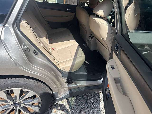 2016 SUBARU Outback
