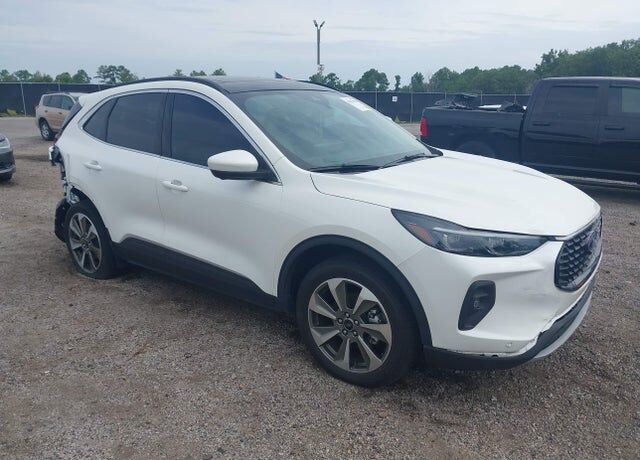 2024 FORD Escape