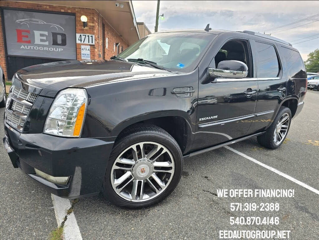 2012 CADILLAC Escalade