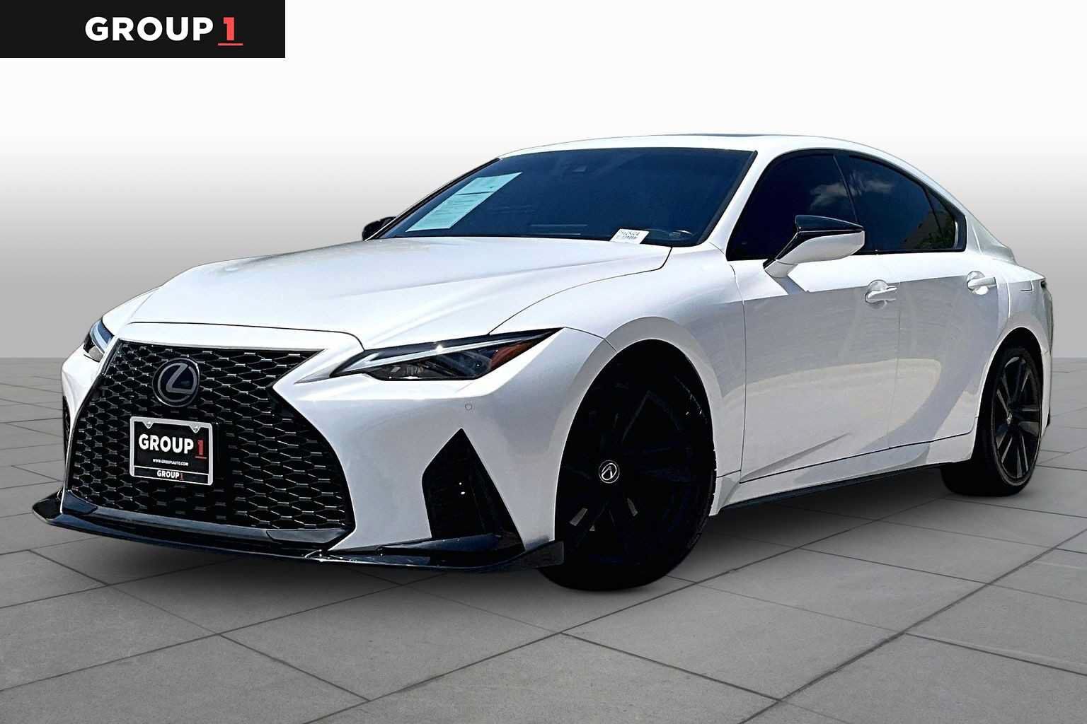 2023 LEXUS IS