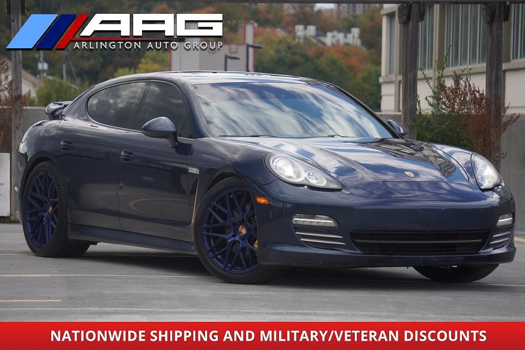 2011 PORSCHE Panamera