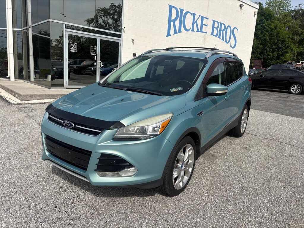 2013 FORD Escape