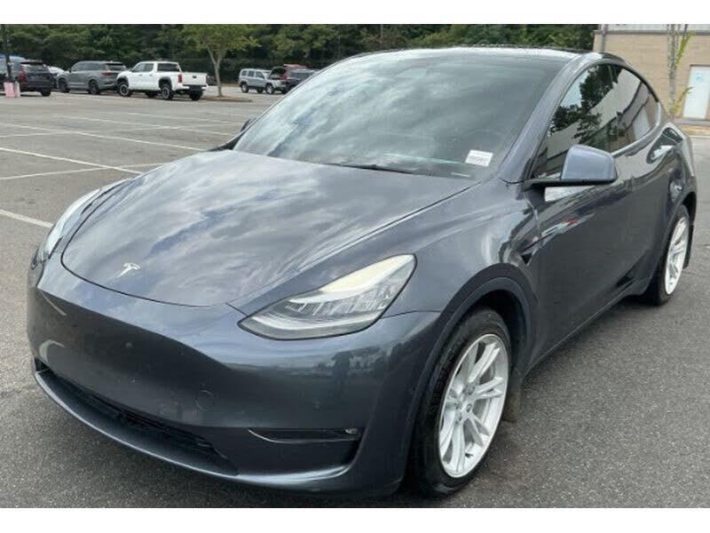 2021 TESLA Model Y