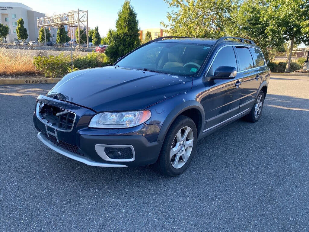 2010 VOLVO XC70