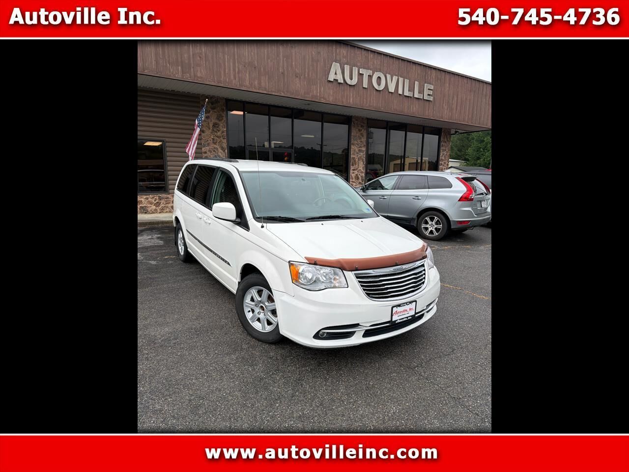 2011 CHRYSLER Town and Country