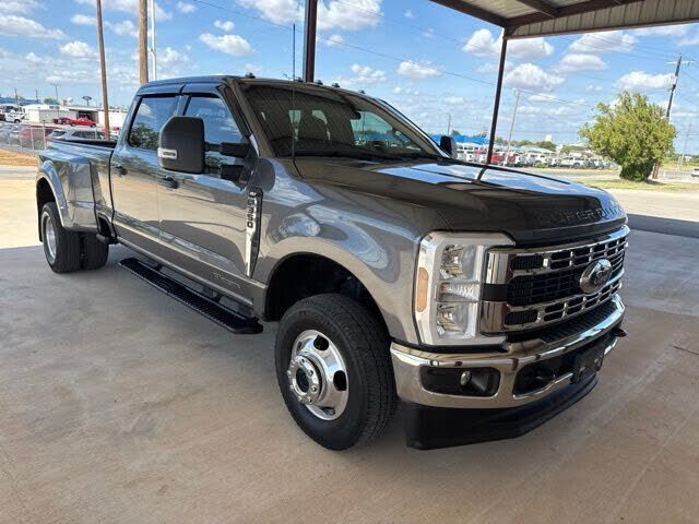 2024 FORD F-350