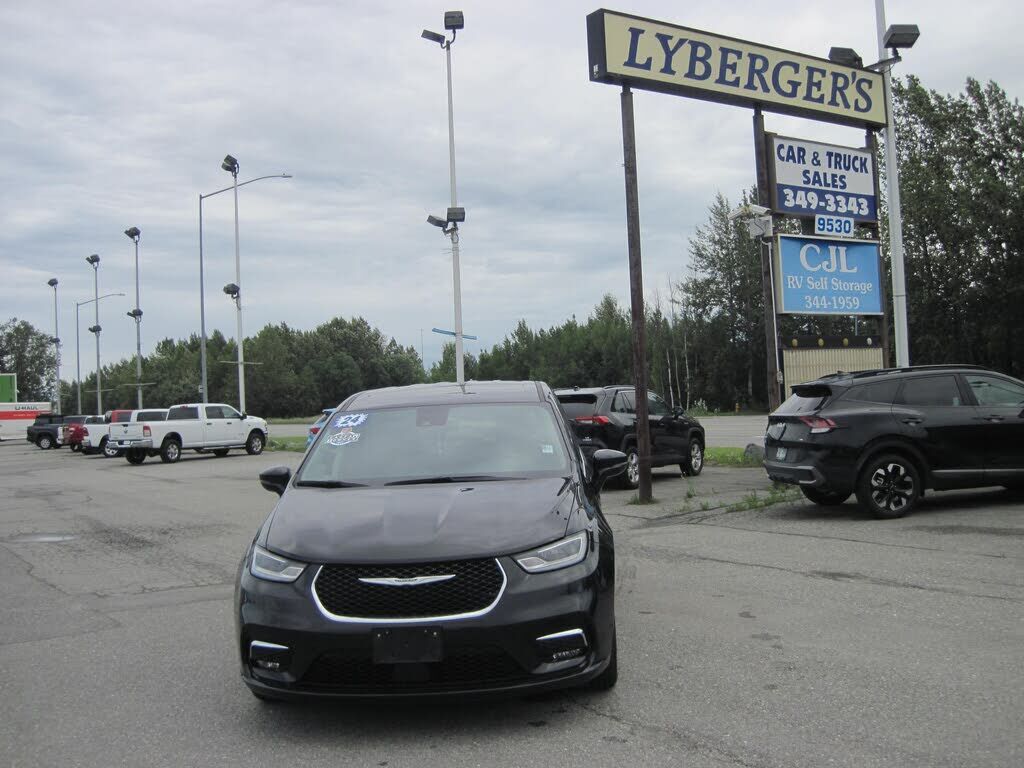 2024 CHRYSLER Pacifica