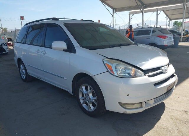 2005 TOYOTA Sienna