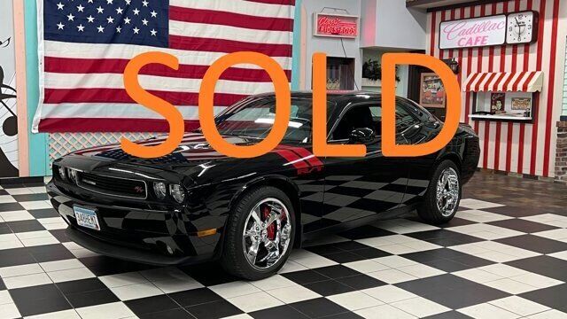 2013 DODGE Challenger