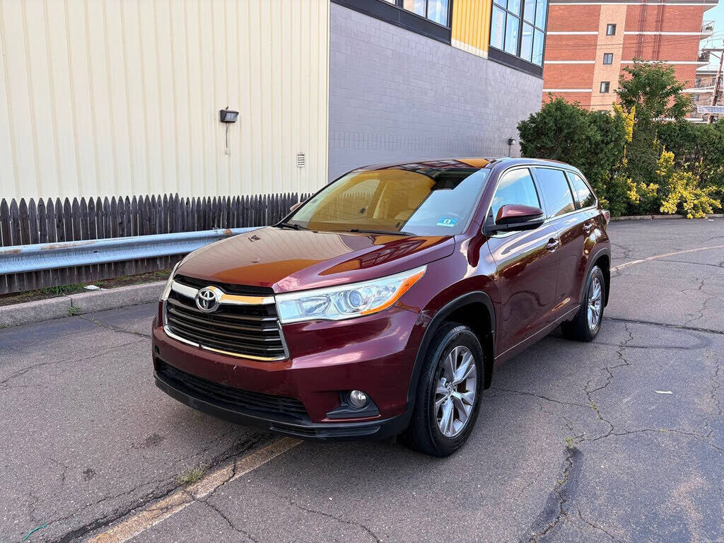 2014 TOYOTA Highlander
