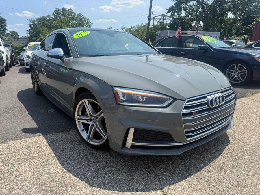 2019 AUDI S5