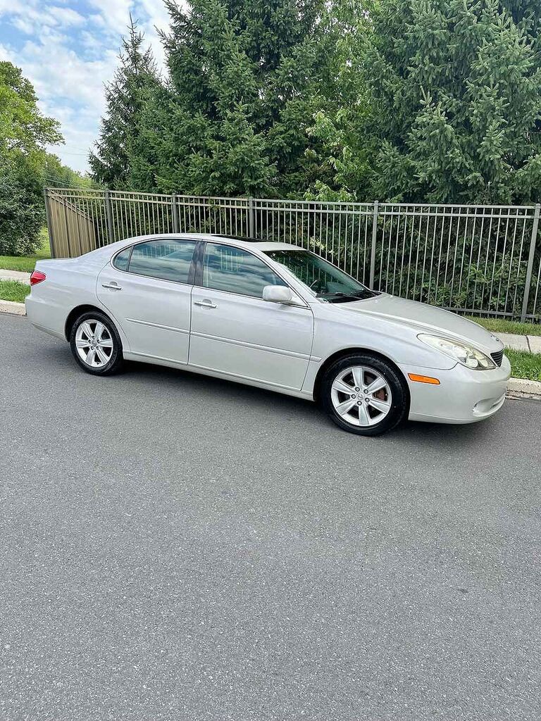 2005 LEXUS ES