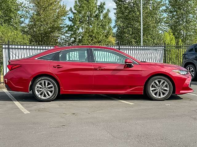 2022 TOYOTA Avalon