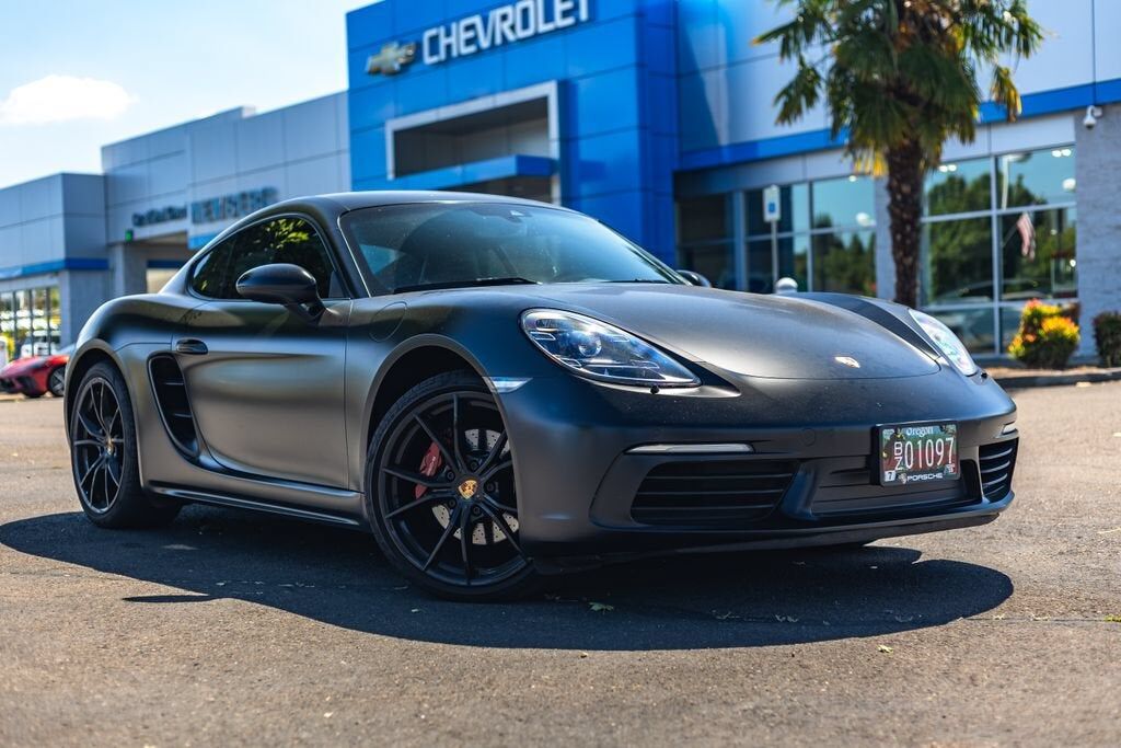 2017 PORSCHE Cayman