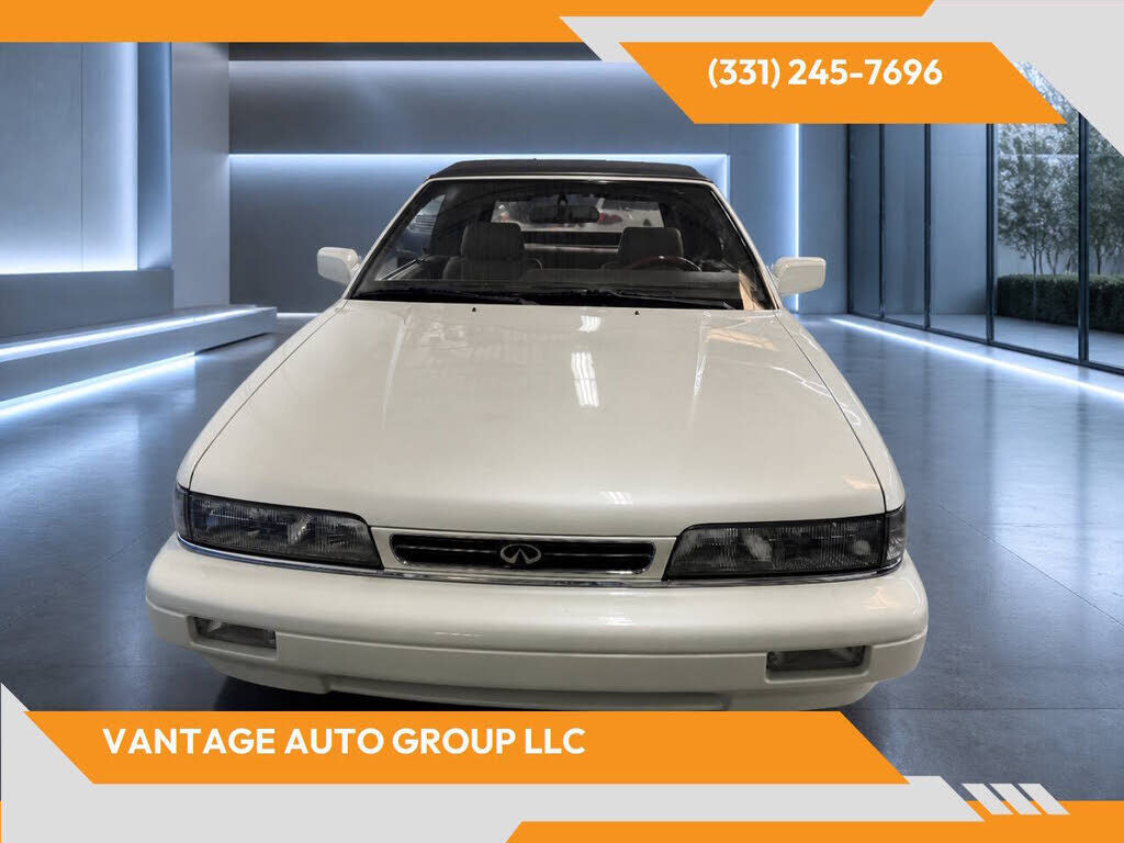 1992 INFINITI M30