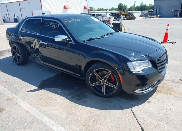 2017 CHRYSLER 300