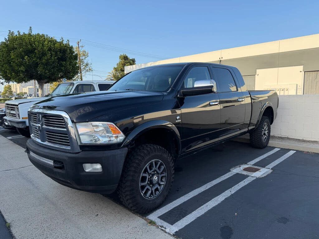 2012 DODGE Ram
