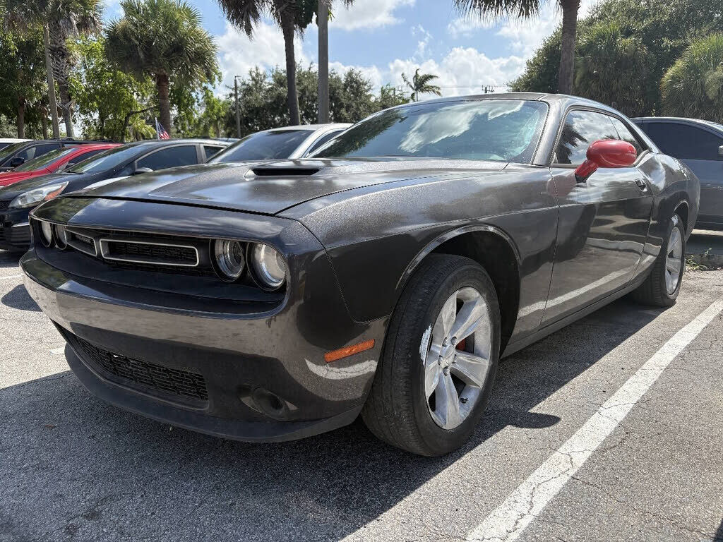 2016 DODGE Challenger