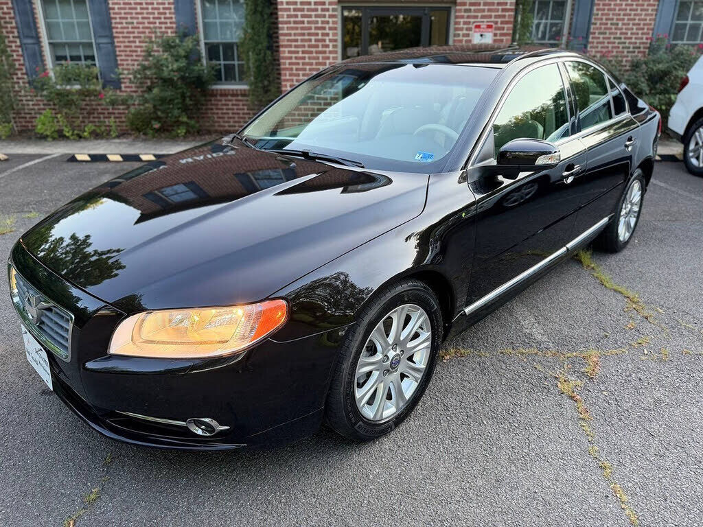 2010 VOLVO S80