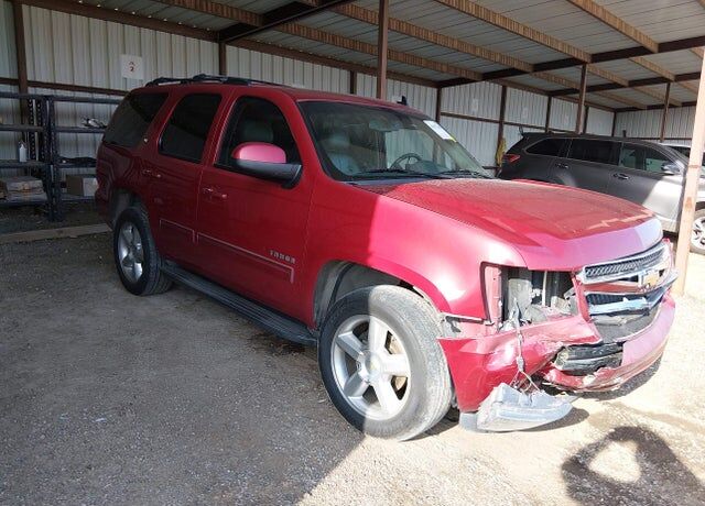 2013 CHEVROLET Tahoe