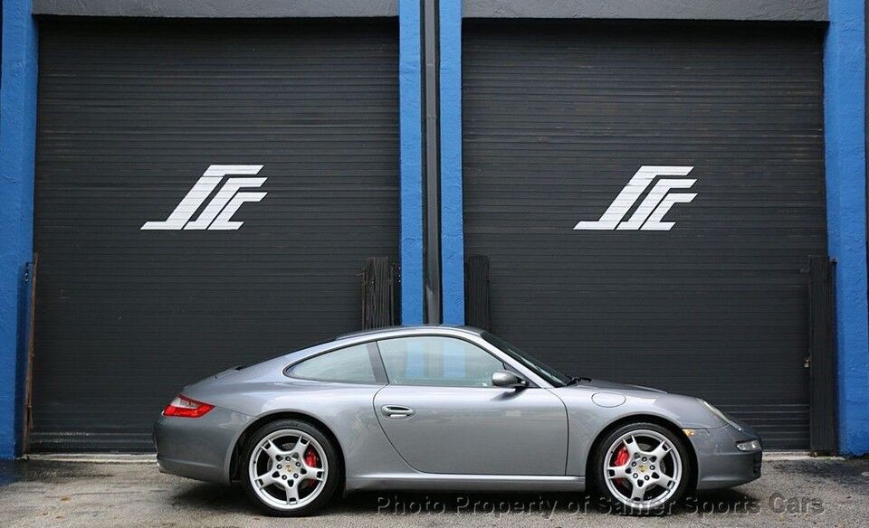 2005 PORSCHE 911