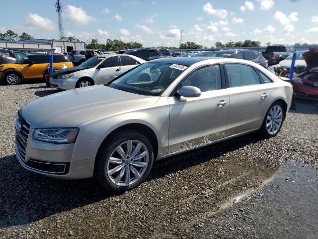 2016 AUDI A8