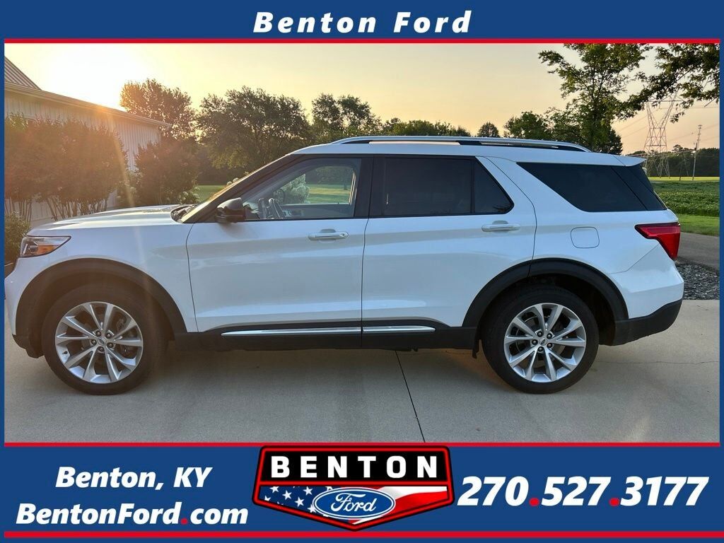 2022 FORD Explorer
