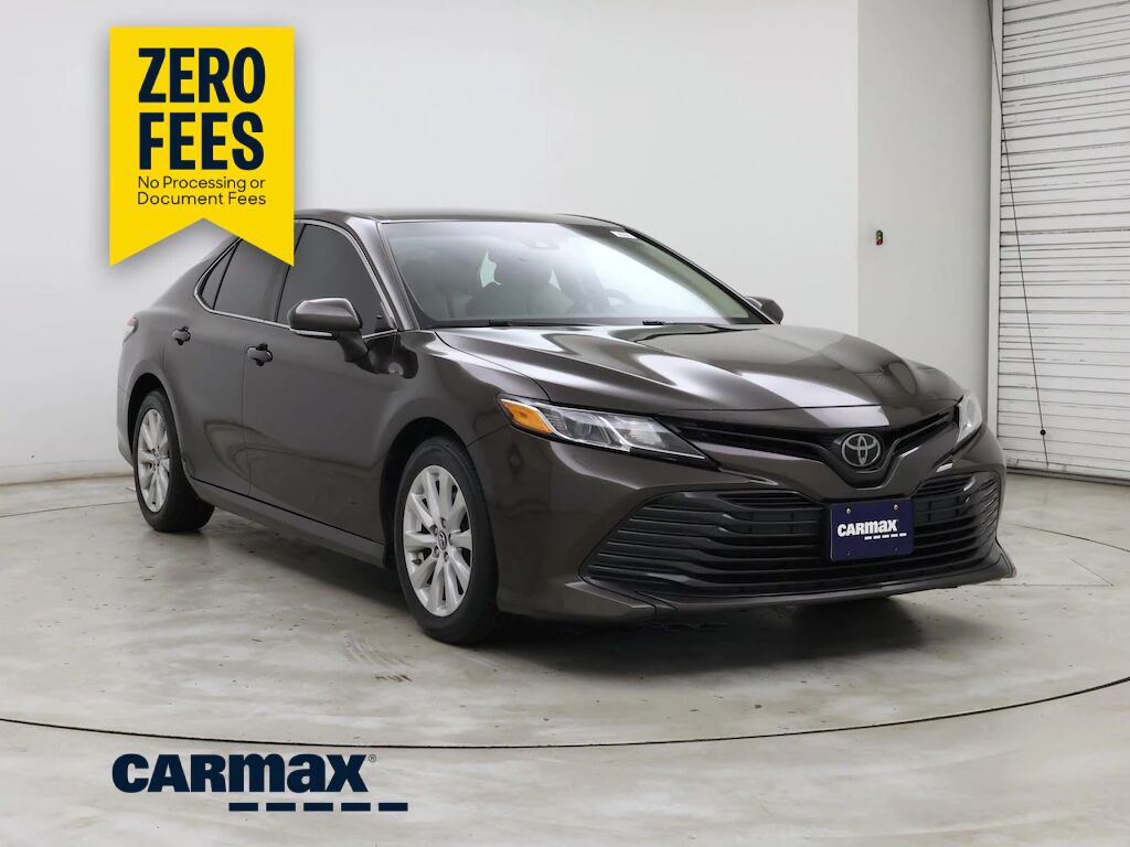 2018 TOYOTA Camry