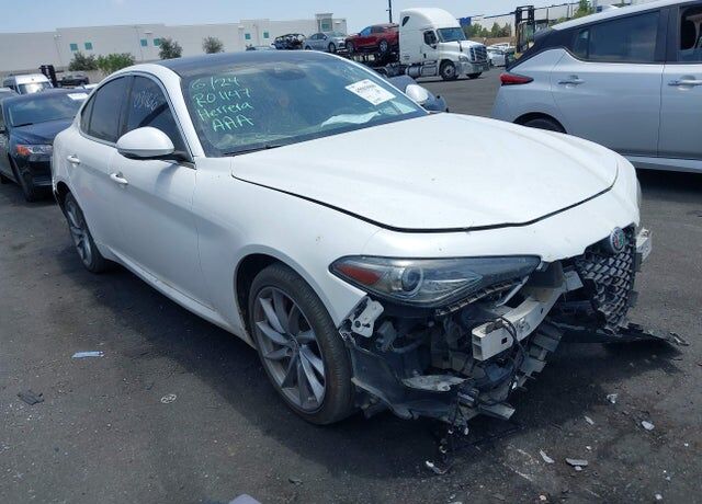 2017 ALFA ROMEO Giulia