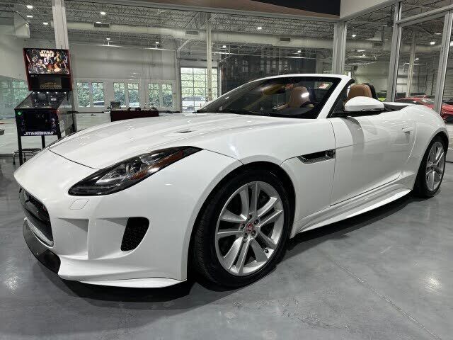 2017 JAGUAR F-Type