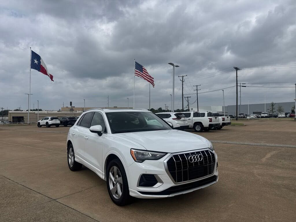 2020 AUDI Q3