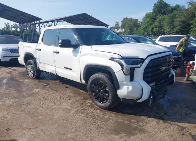 2022 TOYOTA Tundra