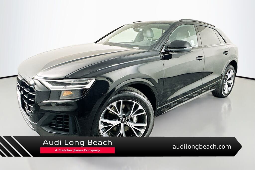 2022 AUDI Q8