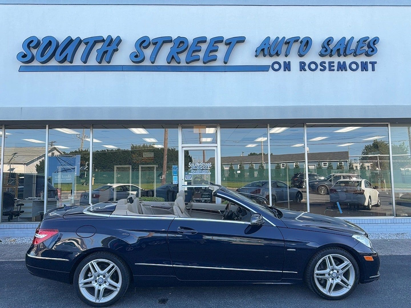 2012 MERCEDES-BENZ E-Class