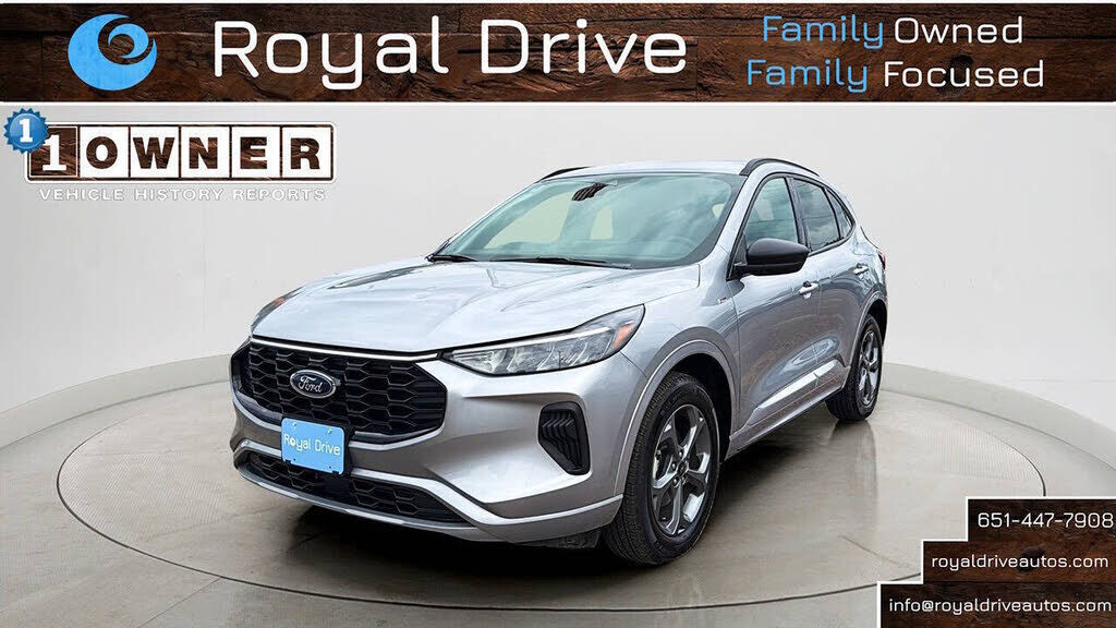 2024 FORD Escape