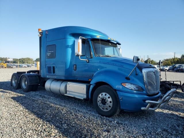 2017 INTERNATIONAL LF687
