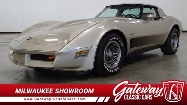 1982 CHEVROLET Corvette