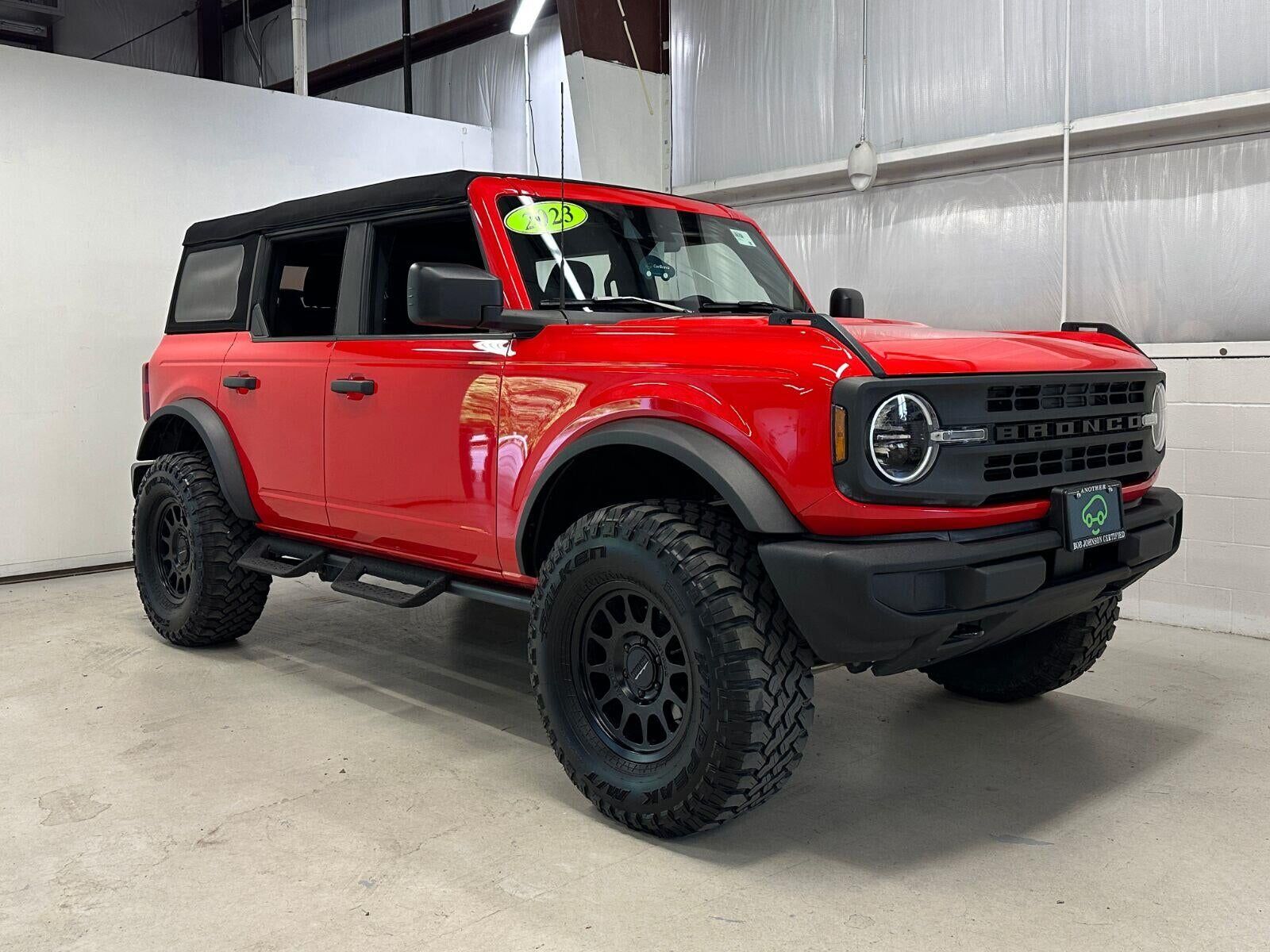 2023 FORD Bronco