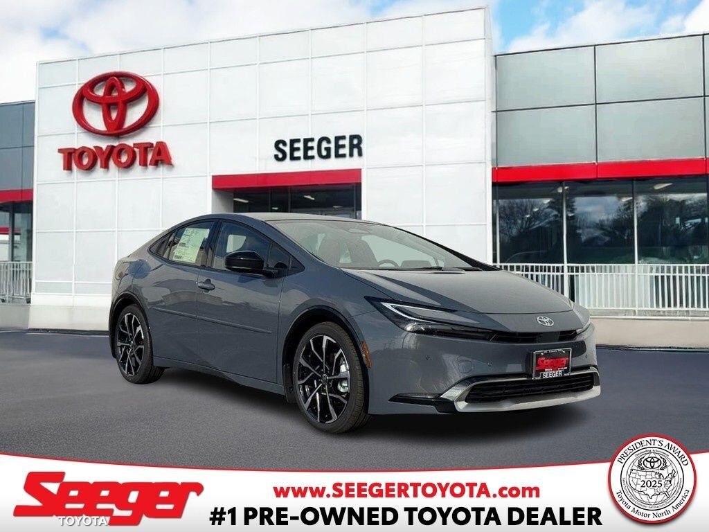 2026 TOYOTA Prius